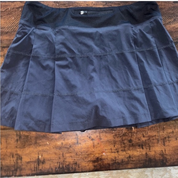 Fila Women Platinum Collection Black Flat Pleated Skort Size Small - Picture 4 of 7